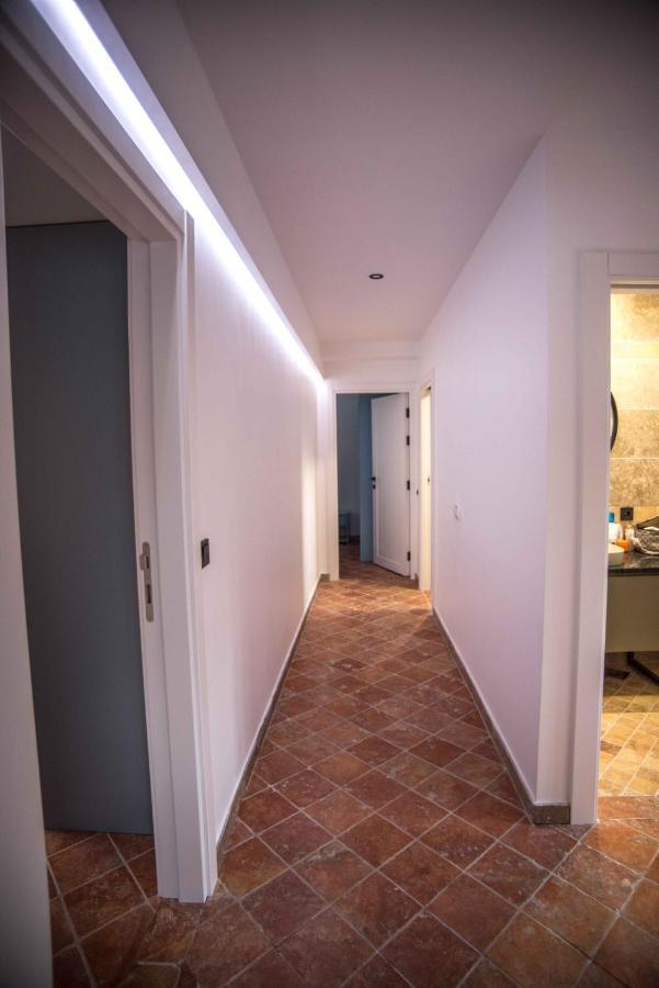 Modern Waterfront 3-Bed Apartment โดนาจ์ คอสแทนไนจ์กา ภายนอก รูปภาพ